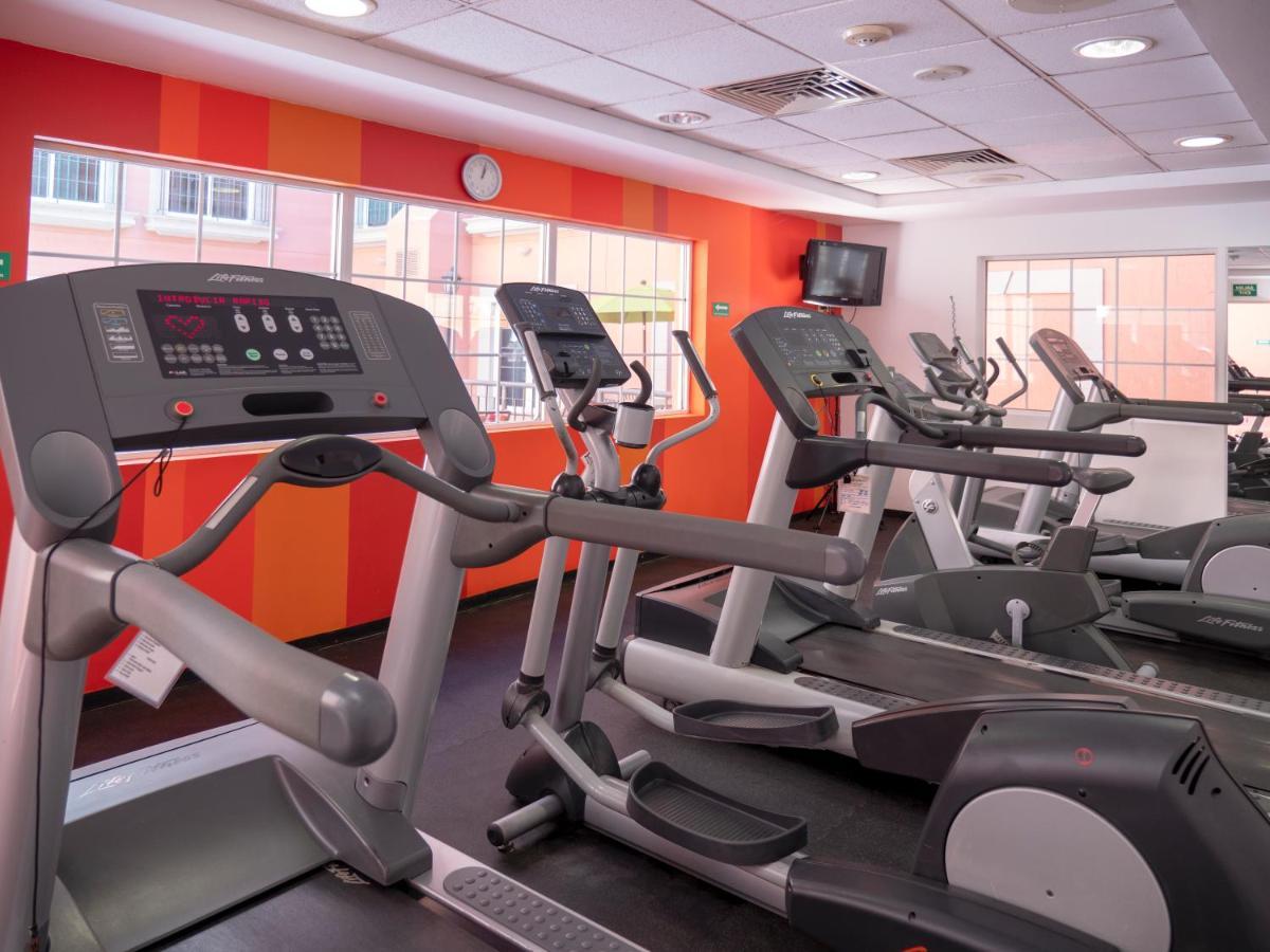 Holiday Inn Express Torreon By Ihg Buitenkant foto