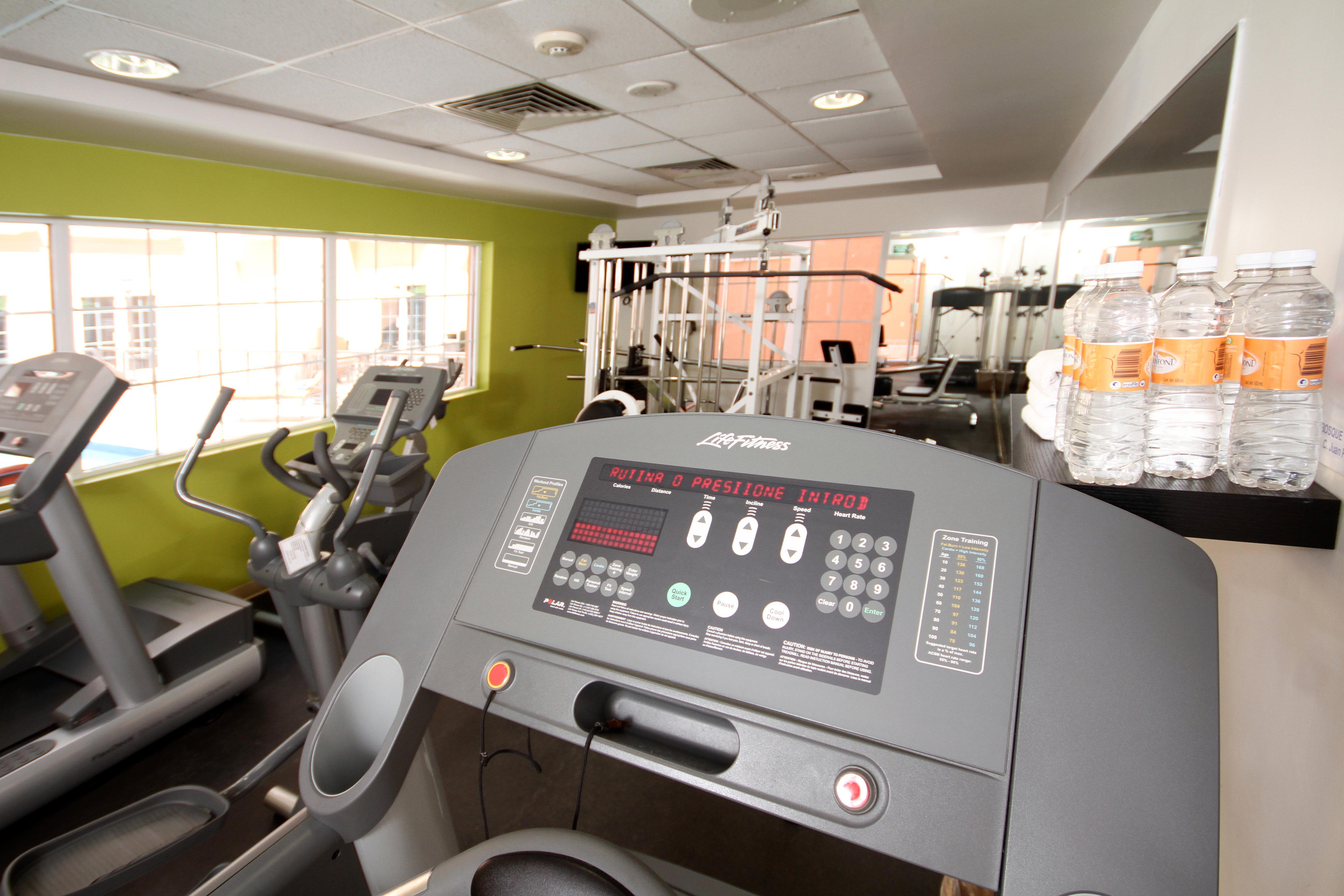 Holiday Inn Express Torreon By Ihg Buitenkant foto