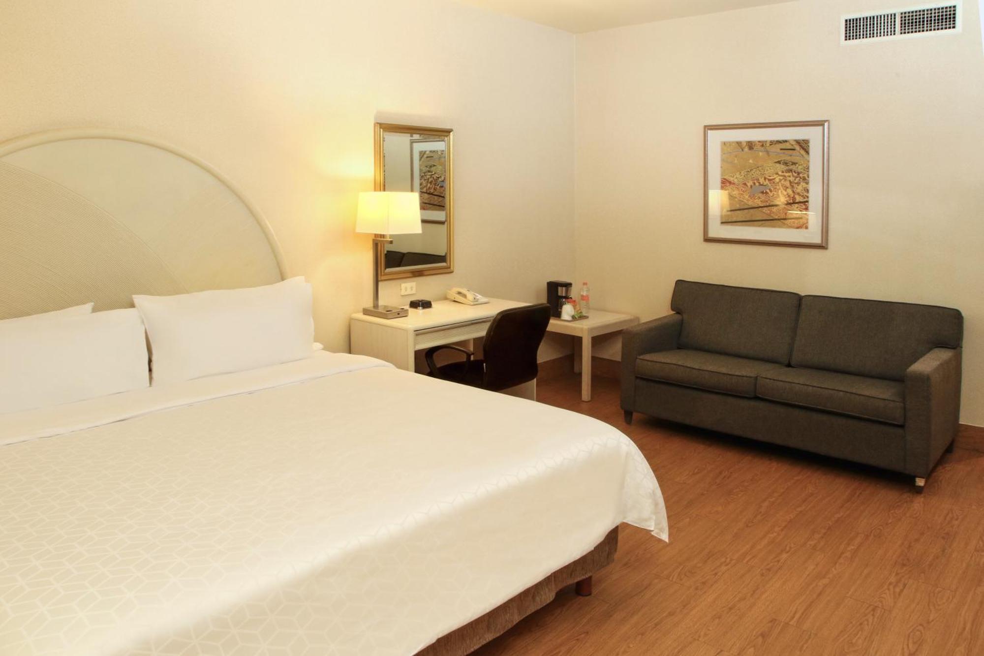 Holiday Inn Express Torreon By Ihg Buitenkant foto